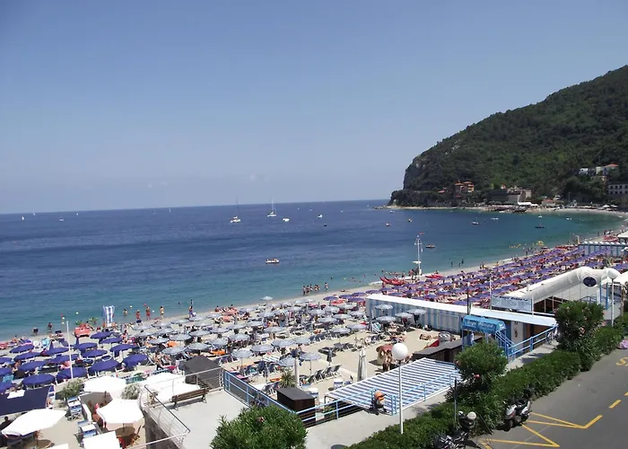 Hotel Monique Noli